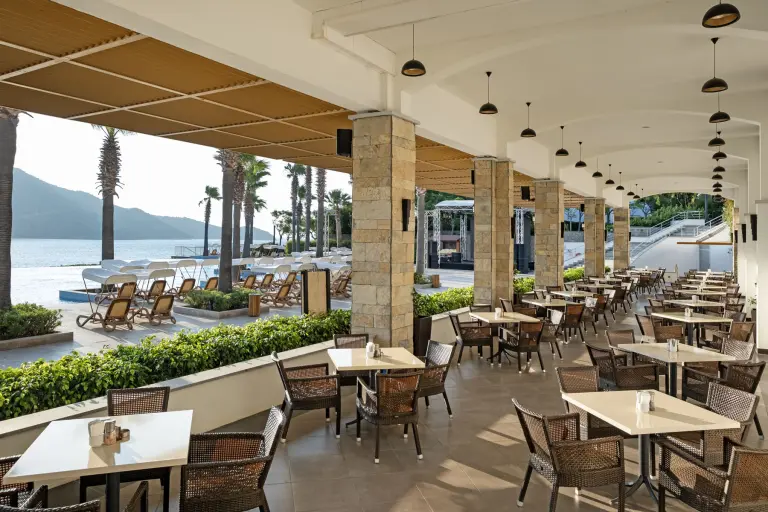 Restoran &amp; Bar