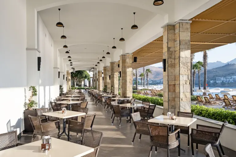 Restoran &amp; Bar